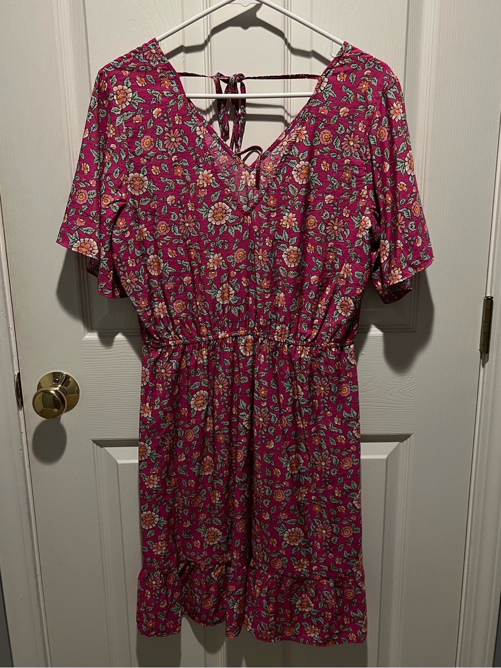 Floral Tie-Back V-Neck Dress